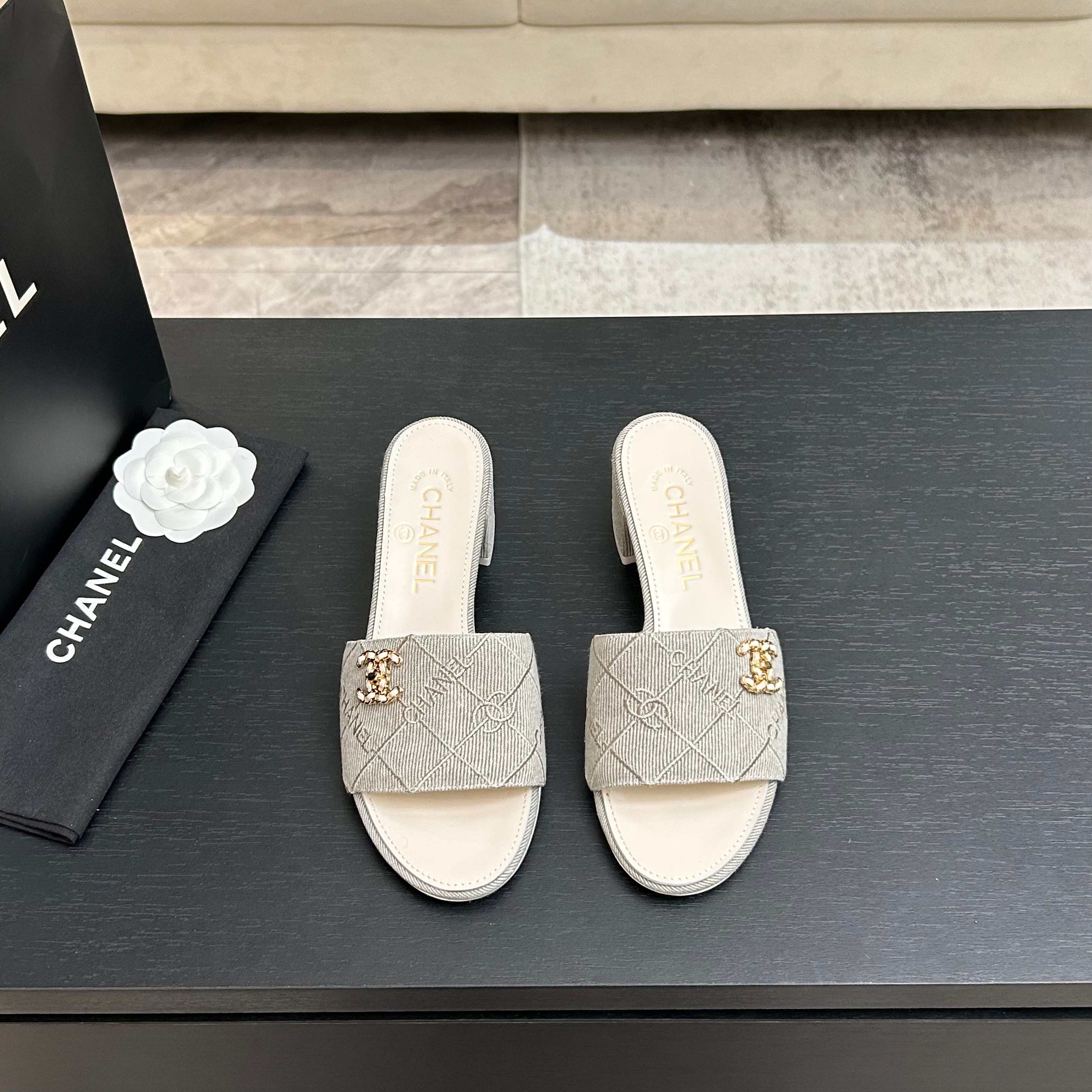 Chanel sz35-39 mnq0258